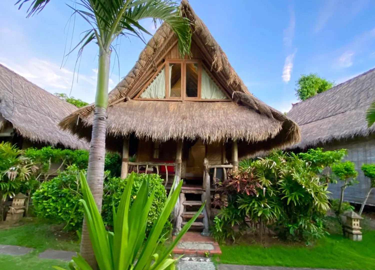 Flower Bud Bungalow Balangan Jimbaran Indonesia