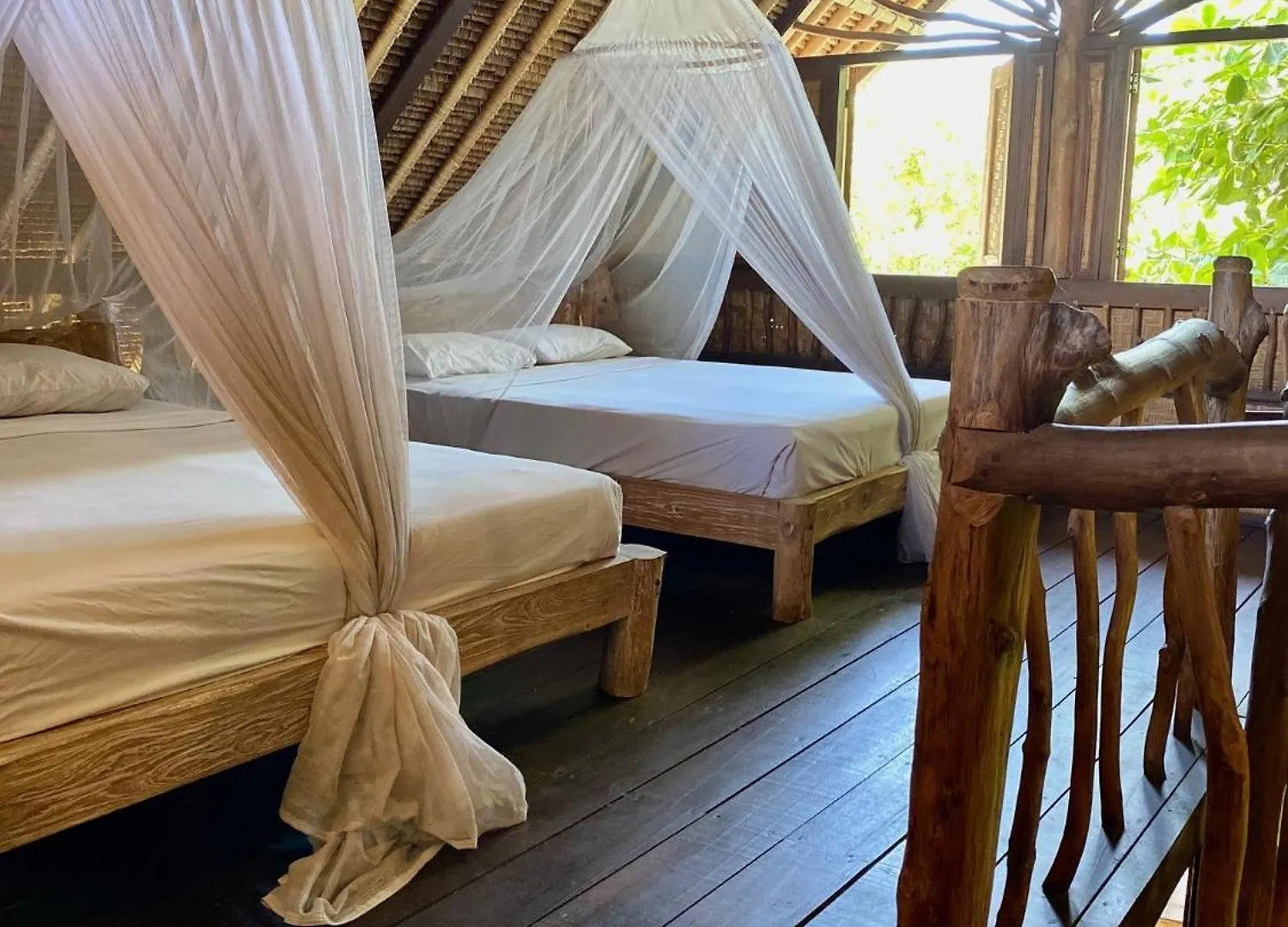 Flower Bud Bungalow Balangan Jimbaran Indonesië
